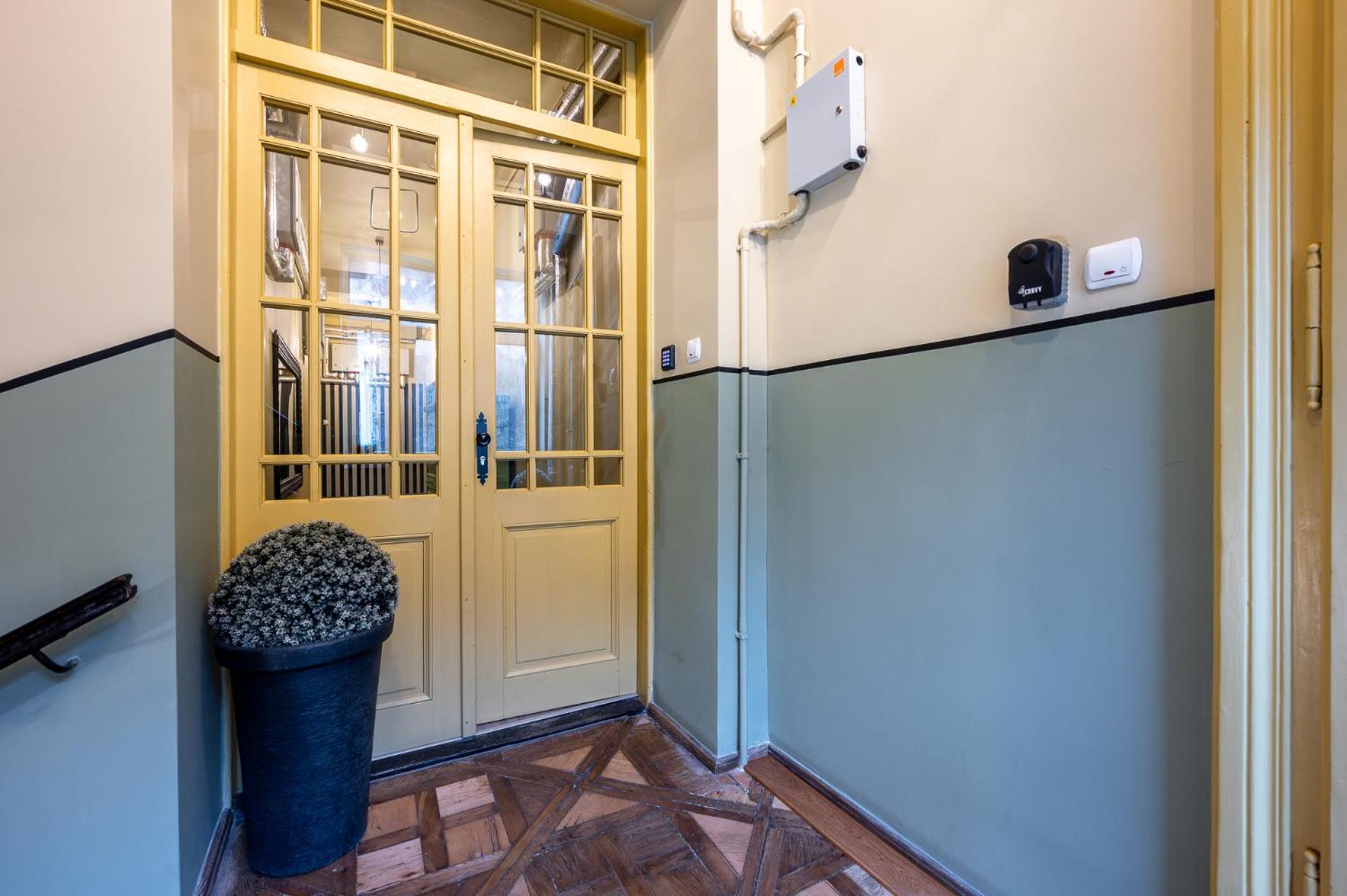 Apartamenty Przy Dworcu Przemysl Exterior photo