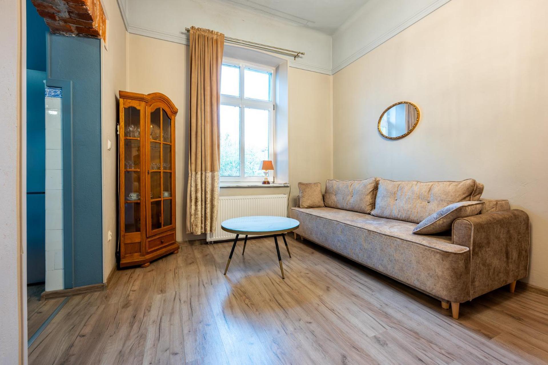 Apartamenty Przy Dworcu Przemysl Exterior photo